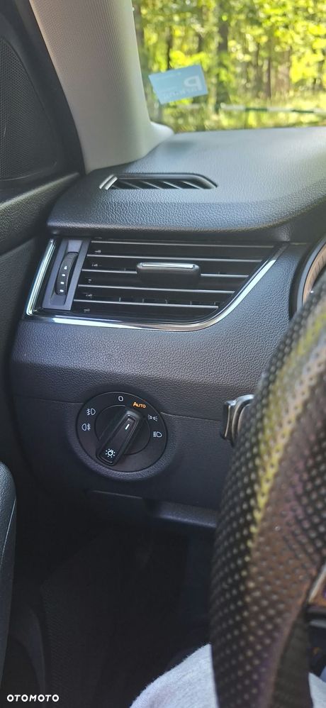 Skoda Octavia 1.5 TSI ACT Style DSG - 9