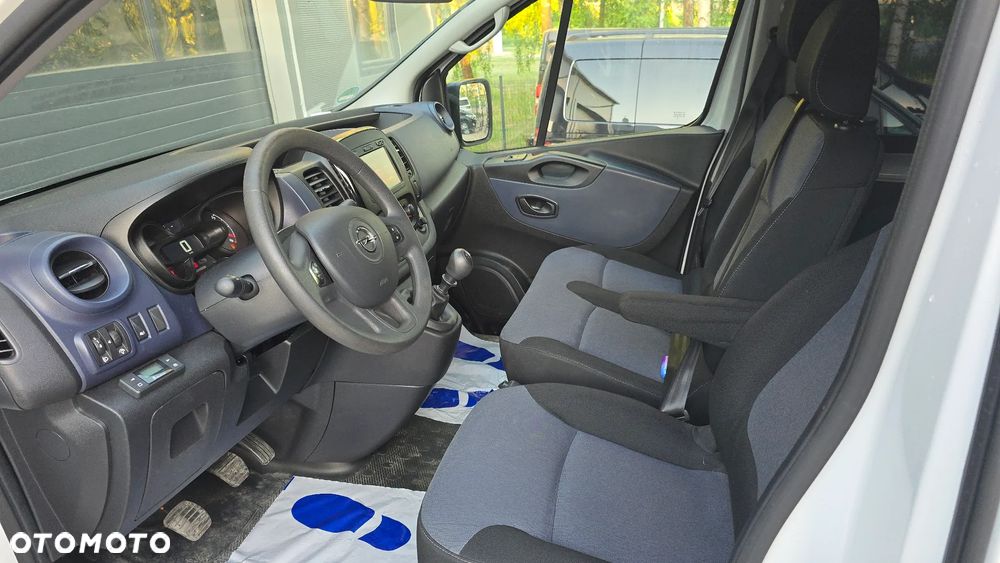 Opel Vivaro L2H1 2,9t Edition Premium - 9