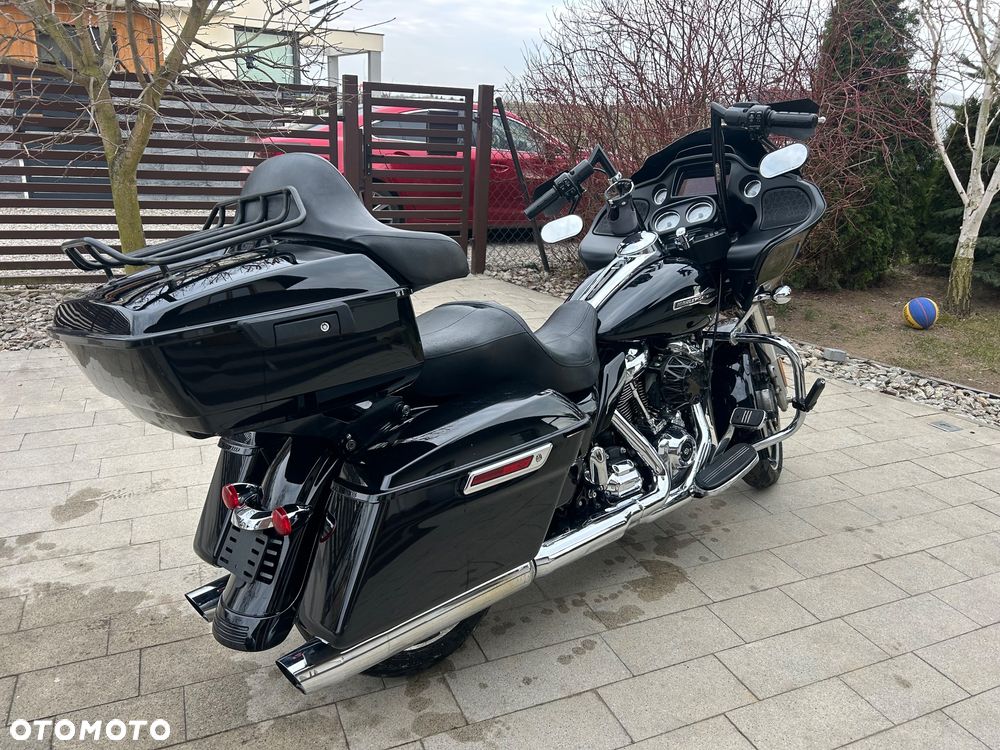 Harley-Davidson Touring Road Glide - 14