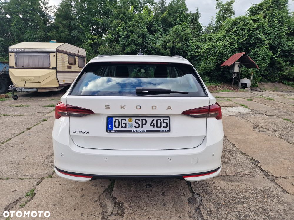 Skoda Octavia 2.0 TDI DSG Selection - 6