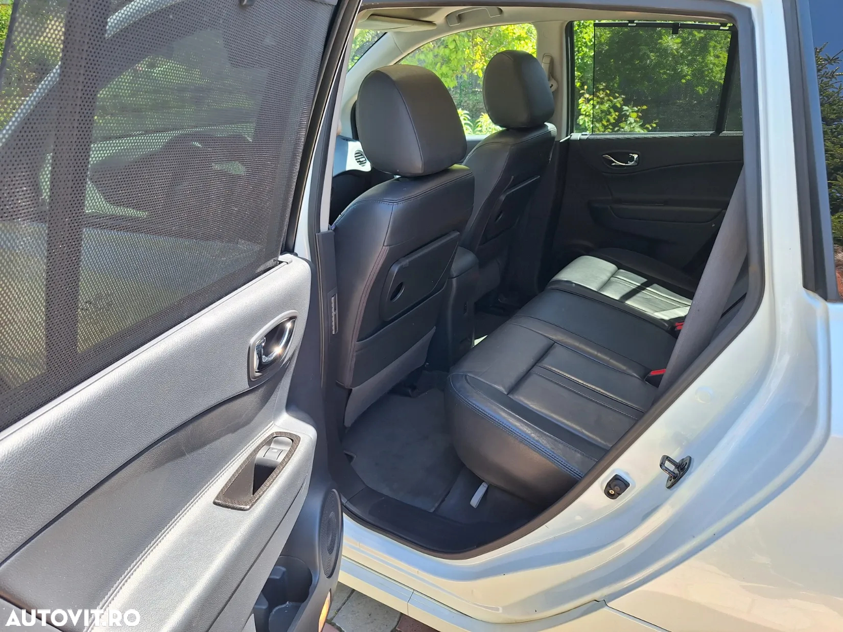 Renault Koleos dCi 175 FAP 4x4 Night and Day - 6