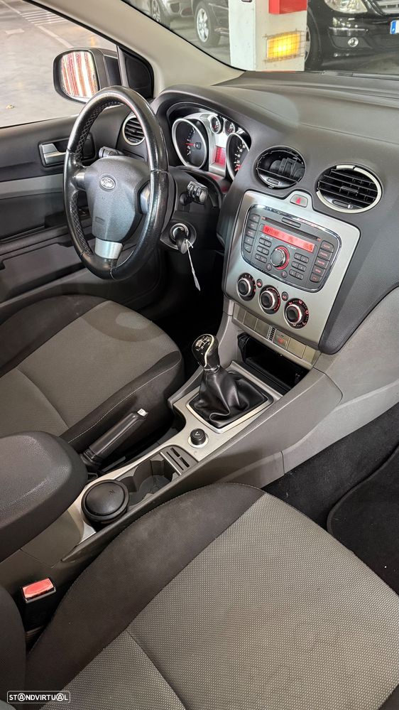 Ford Focus SW 1.6 TDCi Connec. - 21