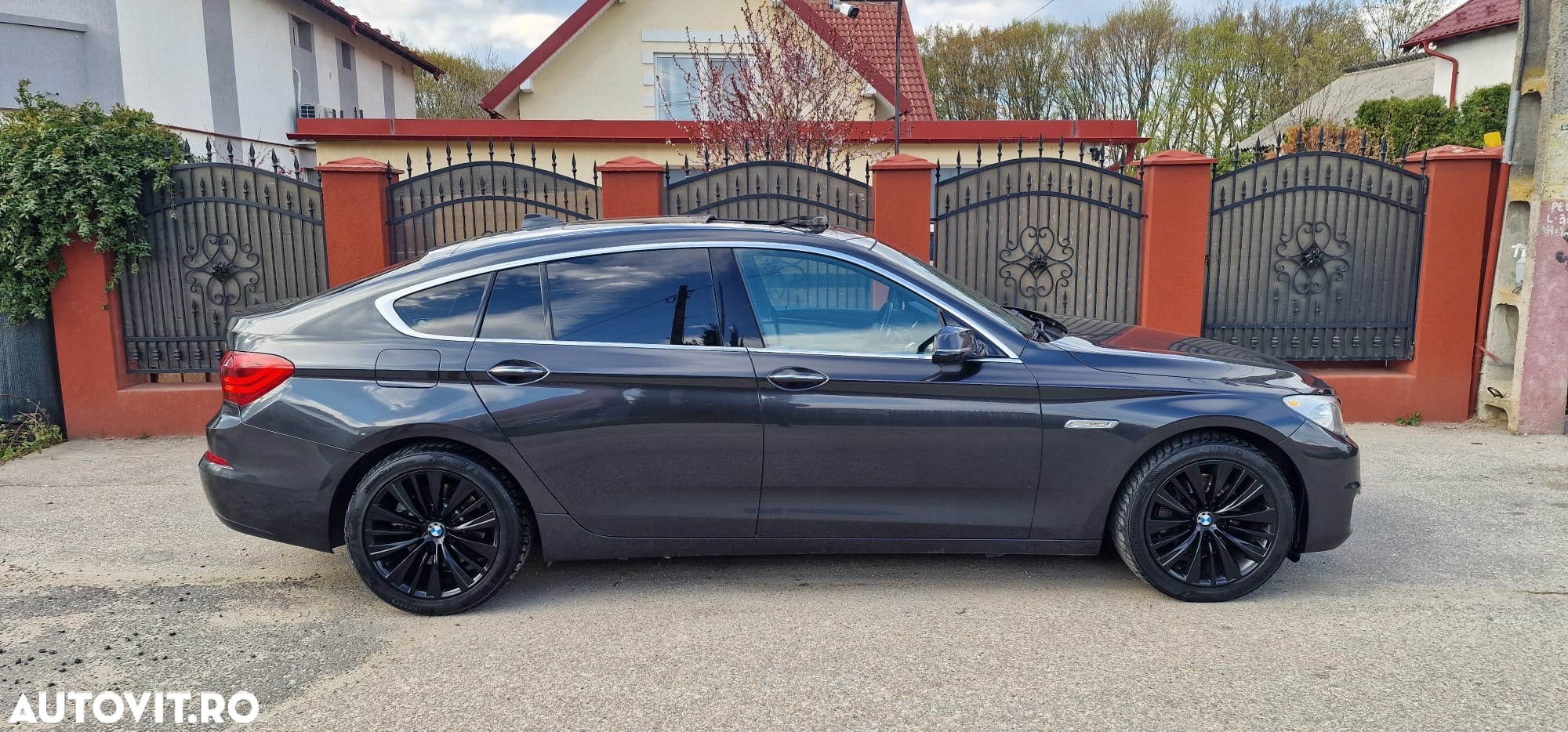 BMW Seria 5 520d Gran Turismo Aut. Luxury Line - 7