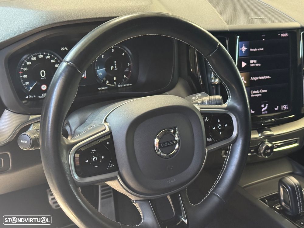 Volvo XC 60 2.0 B4 R-Design Geartronic - 35