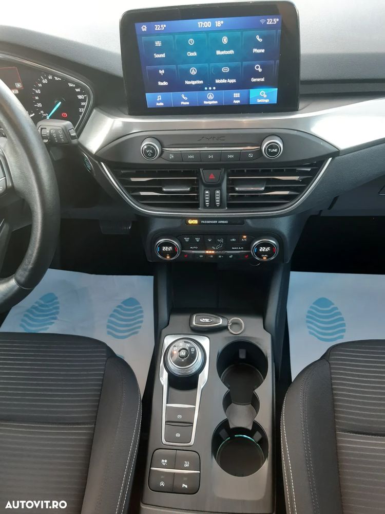 FORD Focus 2019 — imagine 12