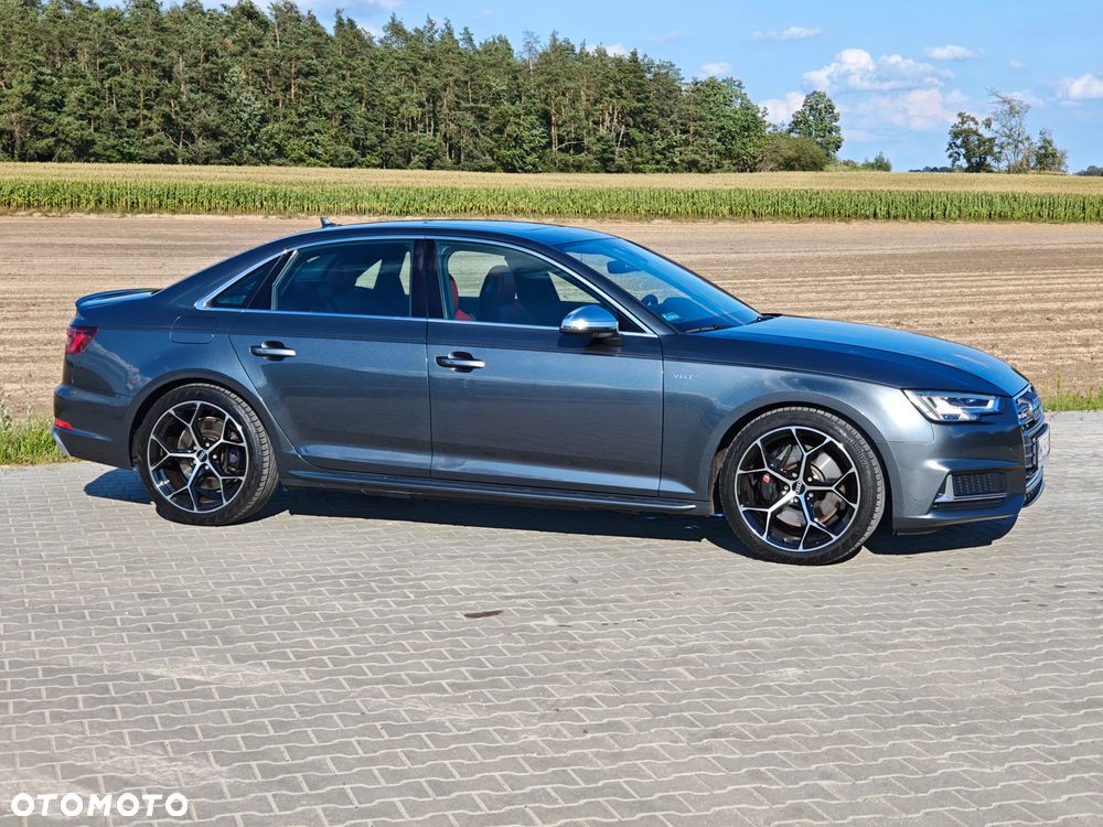 Audi S4 Limousine - 4