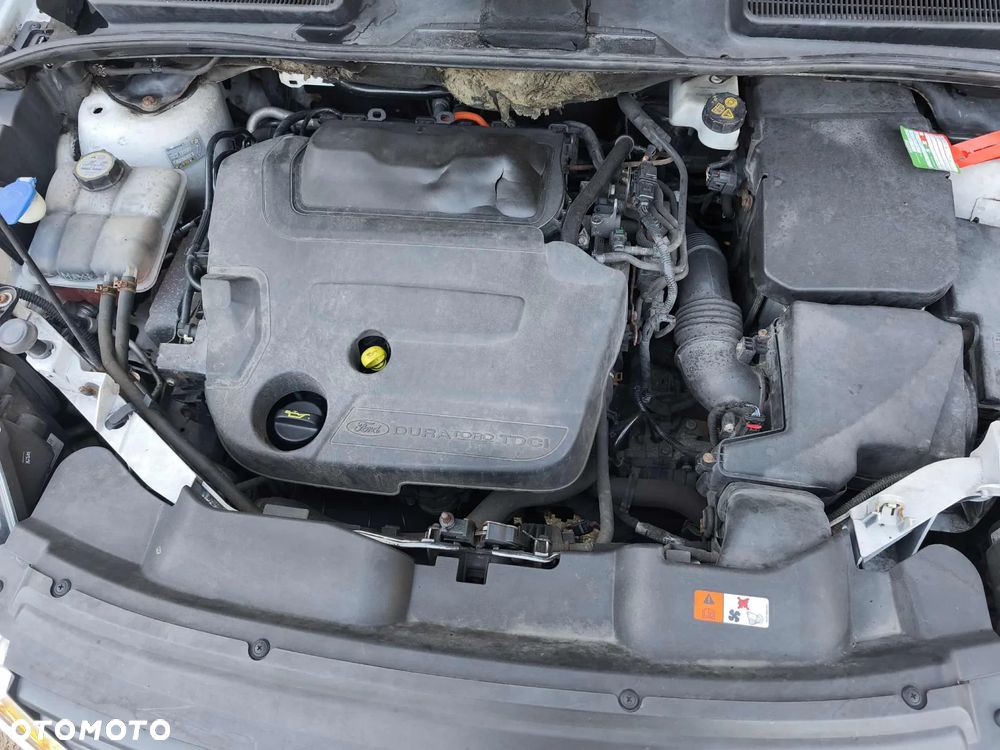 Ford Kuga 2.0 TDCi 4x4 Titanium - 13