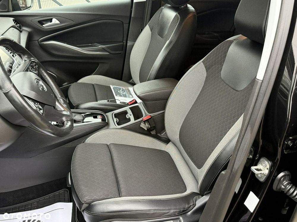 Opel Grandland X - 17