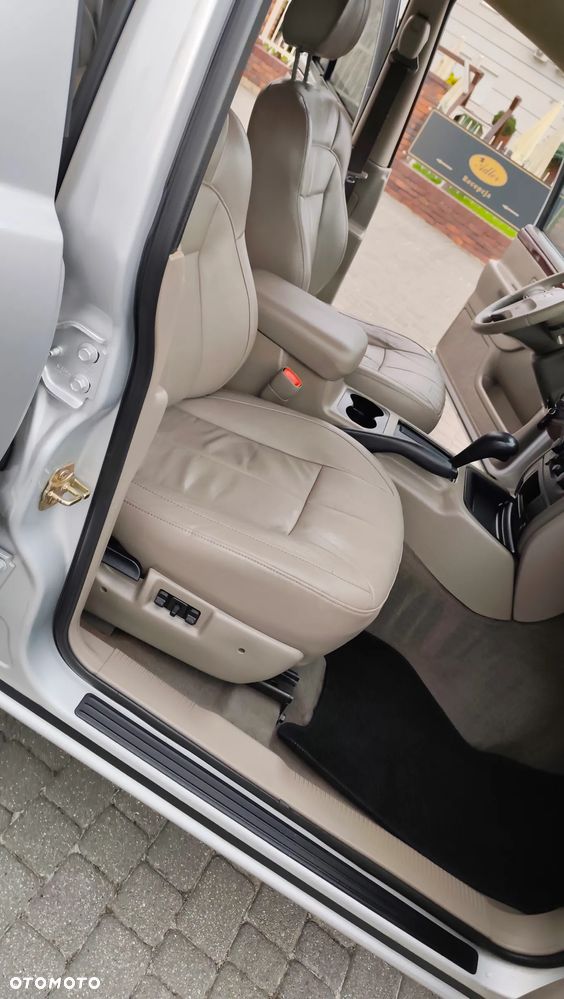 Jeep Grand Cherokee 4.7 Limited - 26