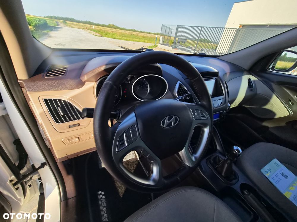 Hyundai ix35 1.7 CRDi Style 2WD - 12