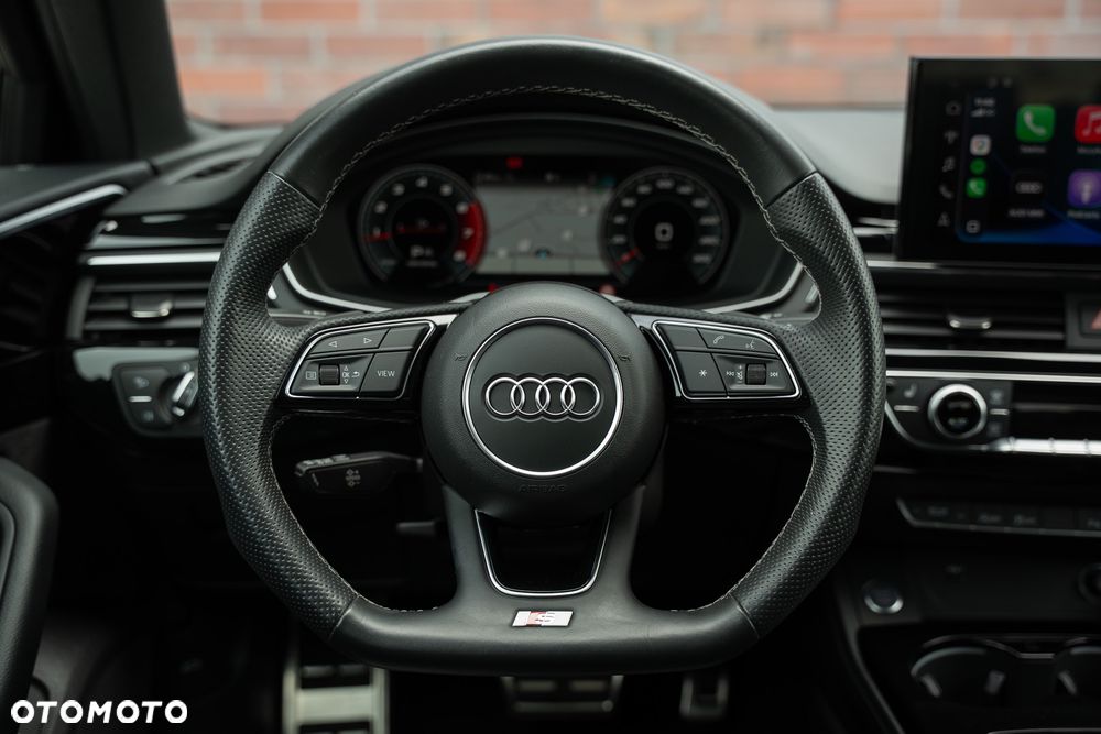 Audi A4 Avant 35 TFSI S tronic S line - 30