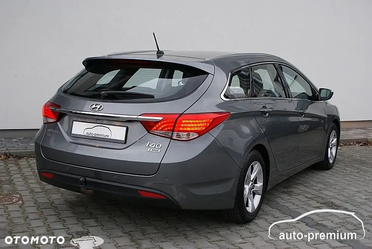 Hyundai i40 Kombi 1.7 CRDi Premium - 4