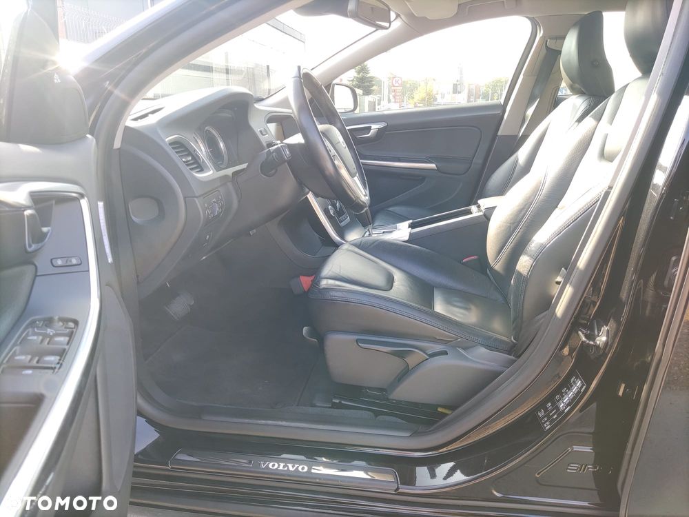Volvo V60 - 19