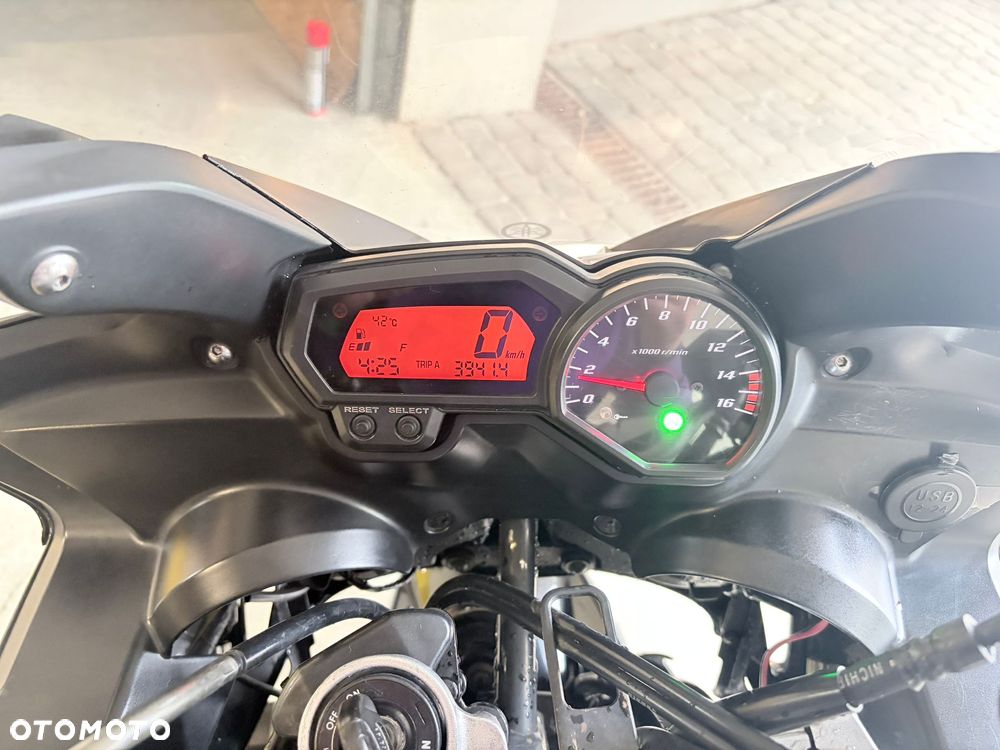 Yamaha FZ6 - 9