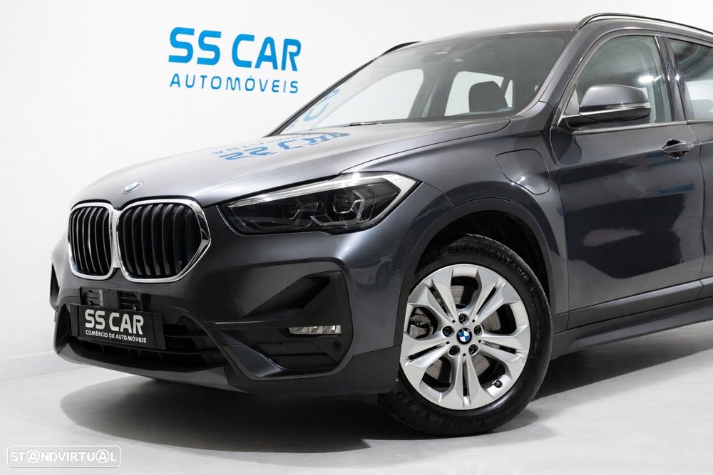 BMW X1 25 e xDrive Corporate Edition - 3