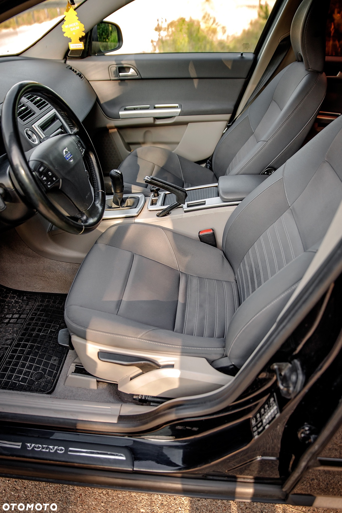 Volvo S40 2.0 - 6