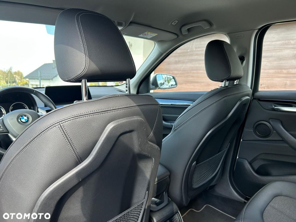 BMW X1 xDrive20d - 27
