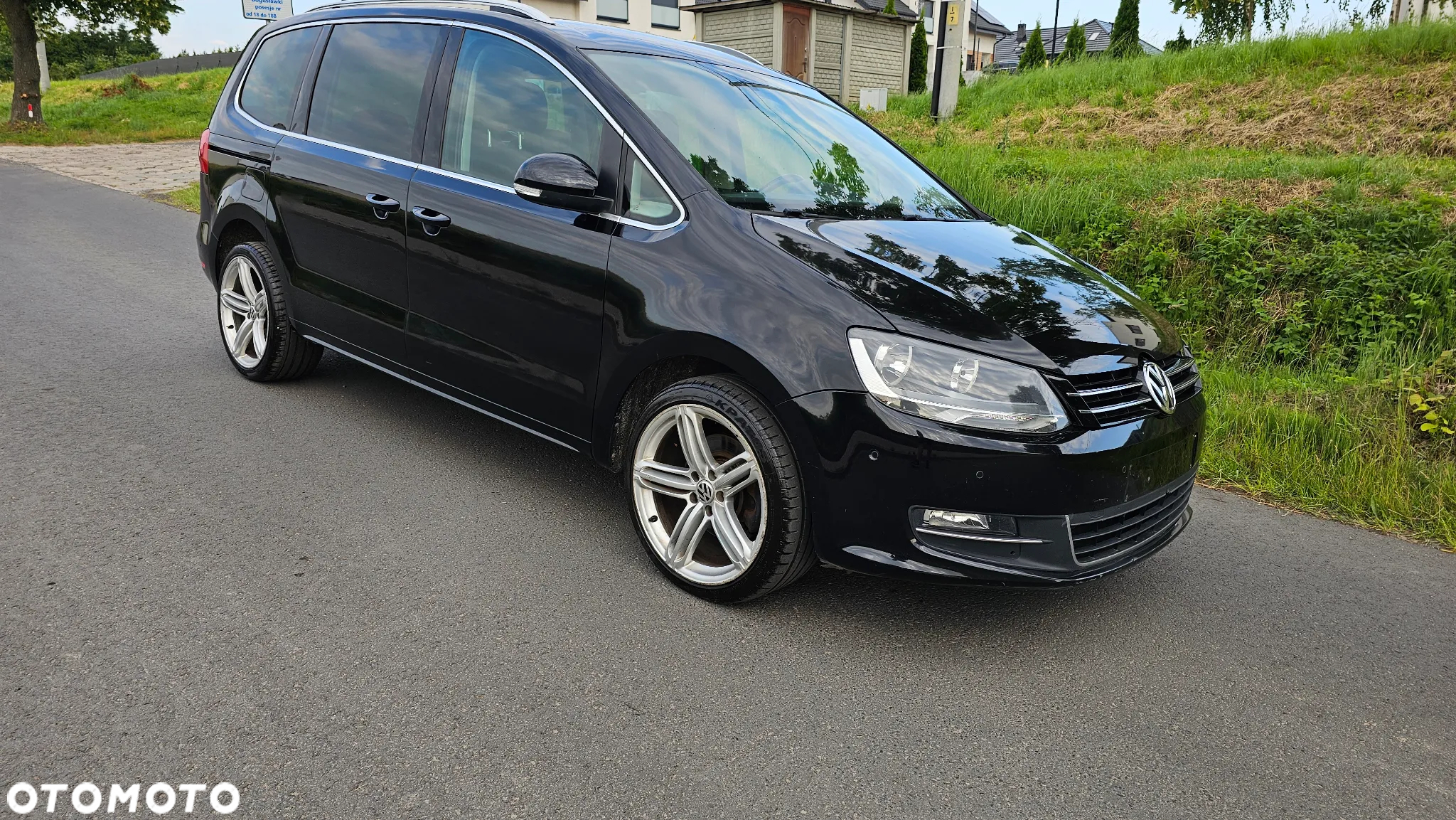 Volkswagen Sharan 2.0 TDI Comfortline DSG - 5