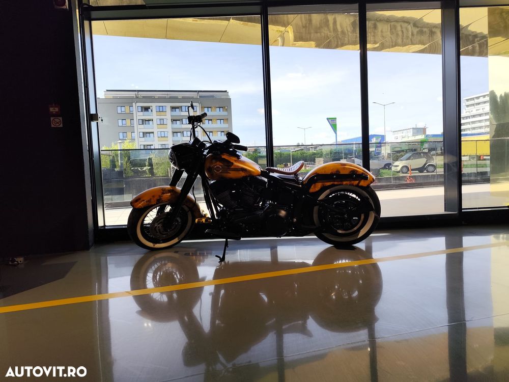 Harley-Davidson Heritage Softail Classic - 2