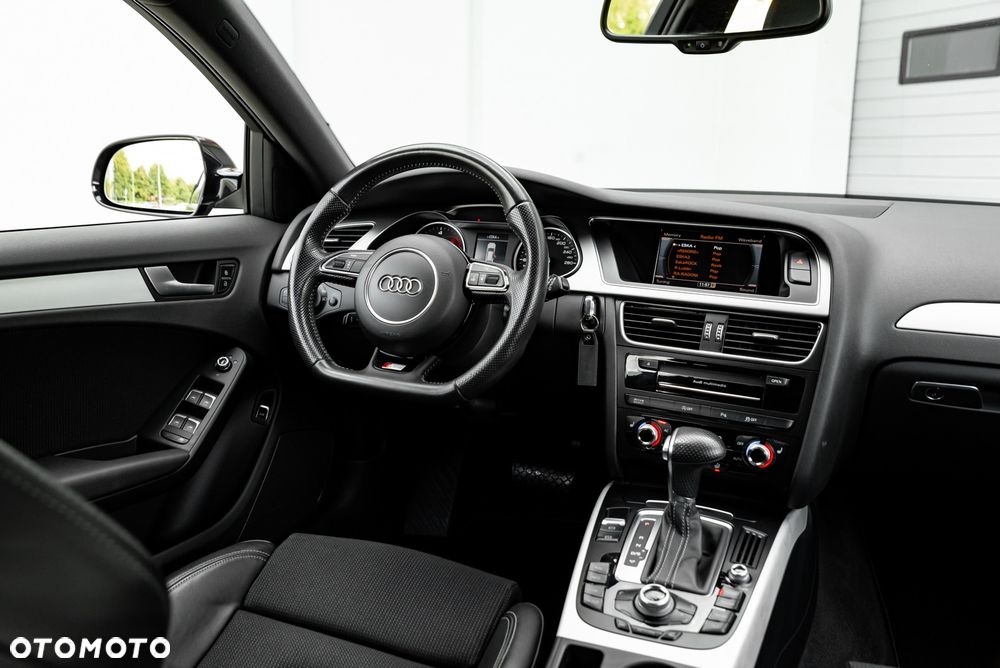 Audi A4 Avant 2.0 TDI DPF quattro S tronic S line Sportpaket - 27