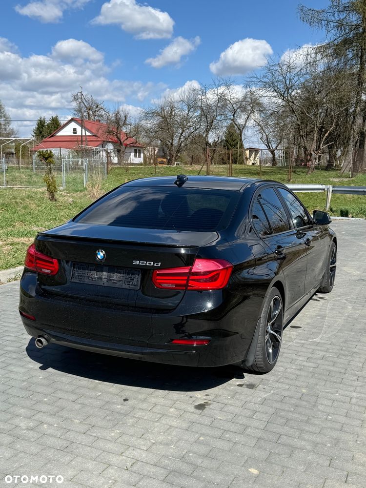 BMW Seria 3 320d - 4