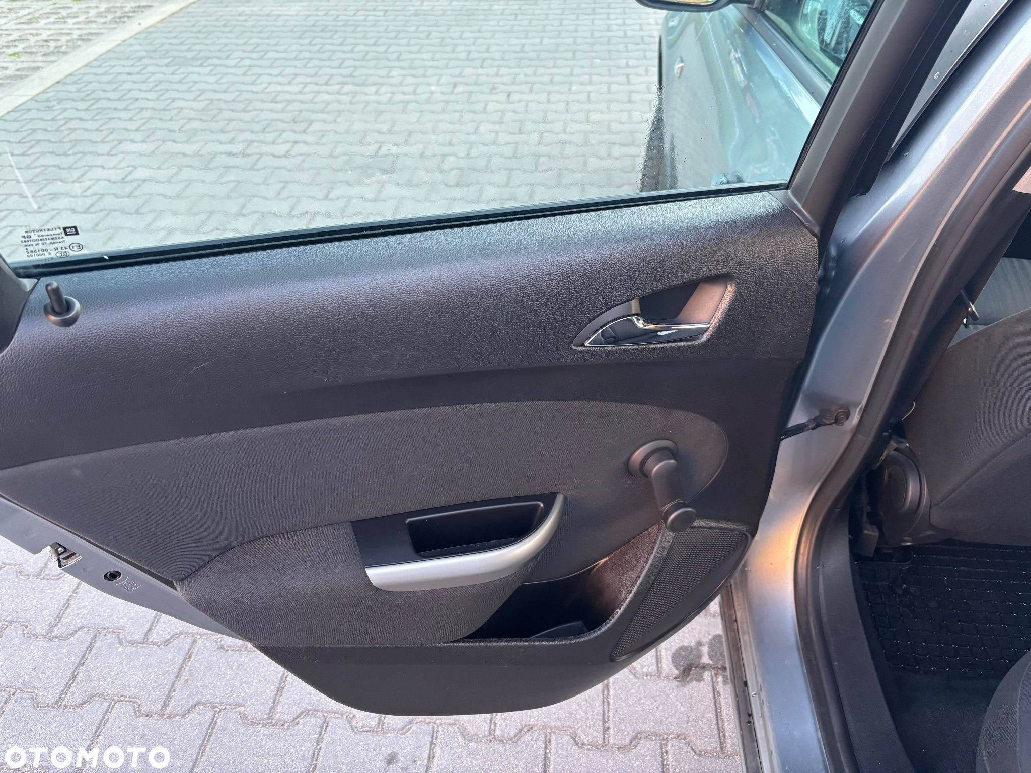 Opel Astra IV 1.6 T Sport - 8