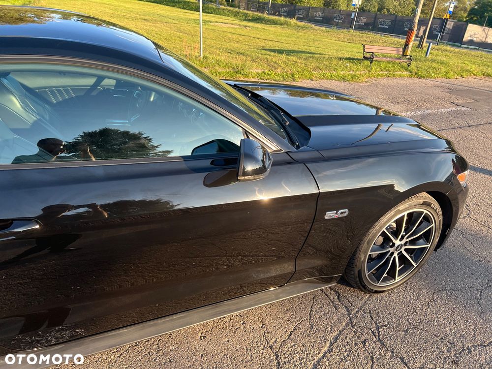 Ford Mustang - 14