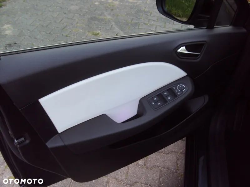 Renault Clio TCe 90 R.S LINE - 15