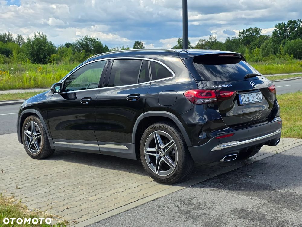 Mercedes-Benz GLA 200 d 8G-DCT AMG Line - 14