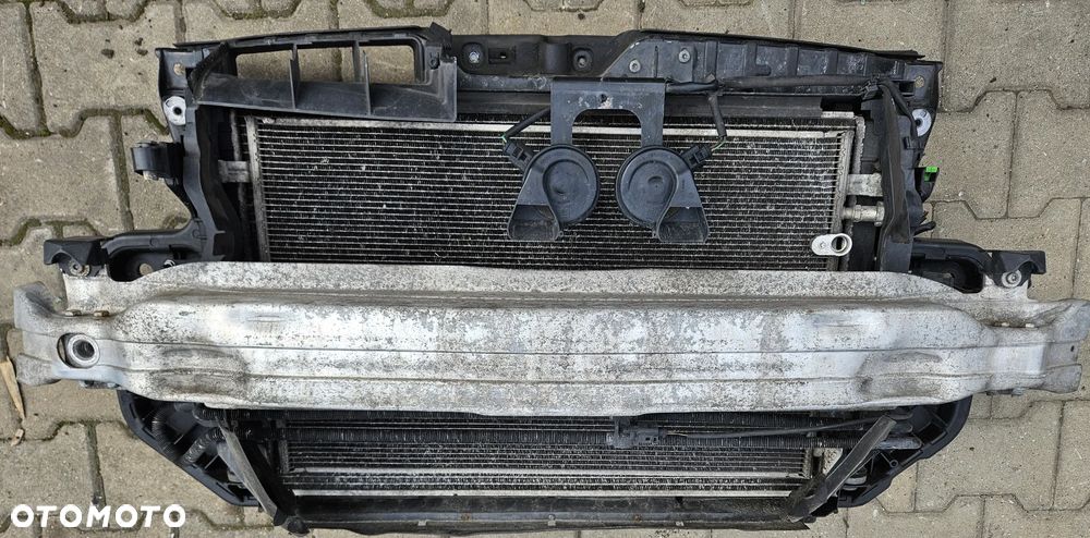 Audi A6 C6 pas przód przedni wzmocnienie chłodnica wentylator  TDi