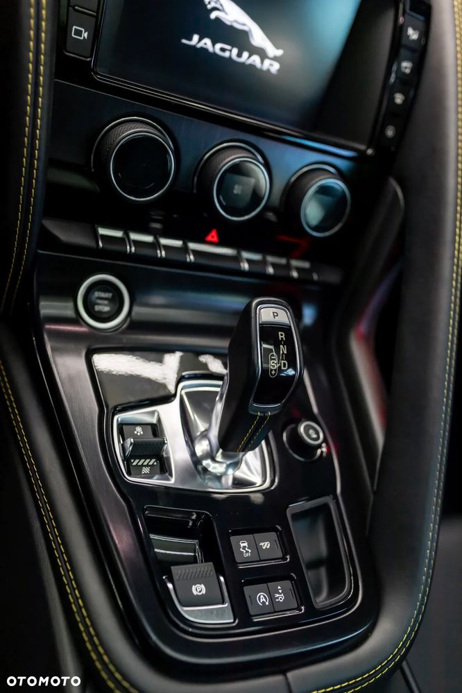 Jaguar F-Type Coupe AWD 400 Sport - 29