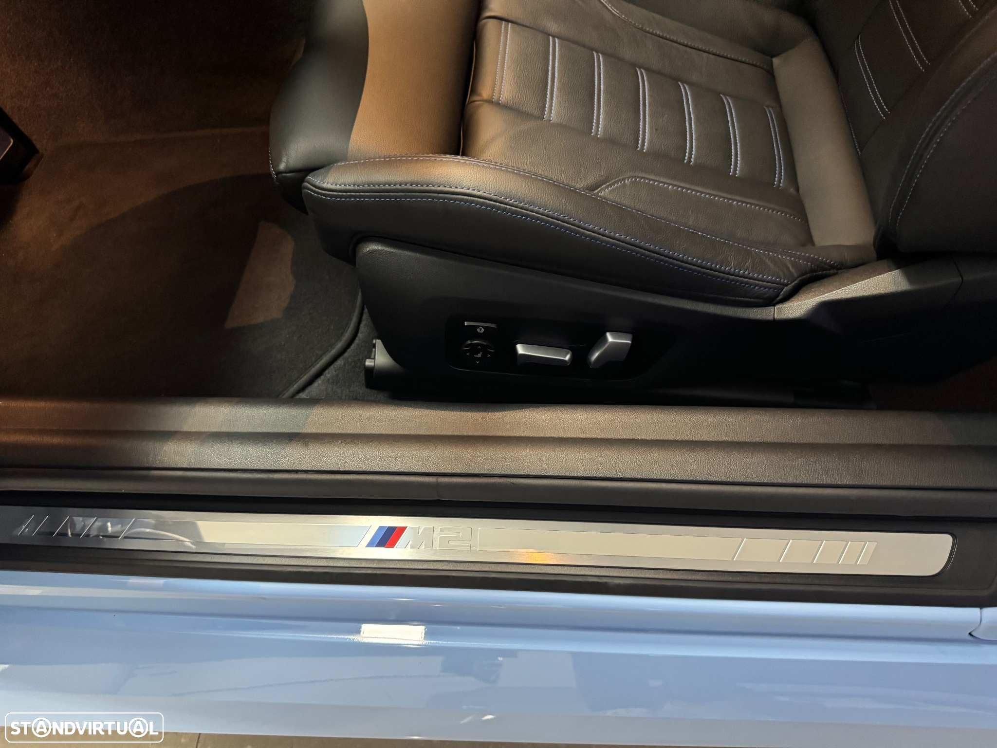 BMW M2 Auto - 39