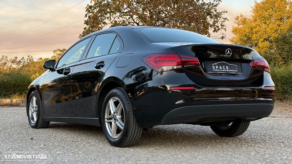 Mercedes-Benz A 200 Limousine d Style Aut. - 7