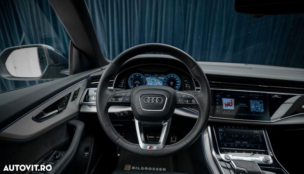 Audi Q8 50 TDI quattro Tiptronic MHEV - 12