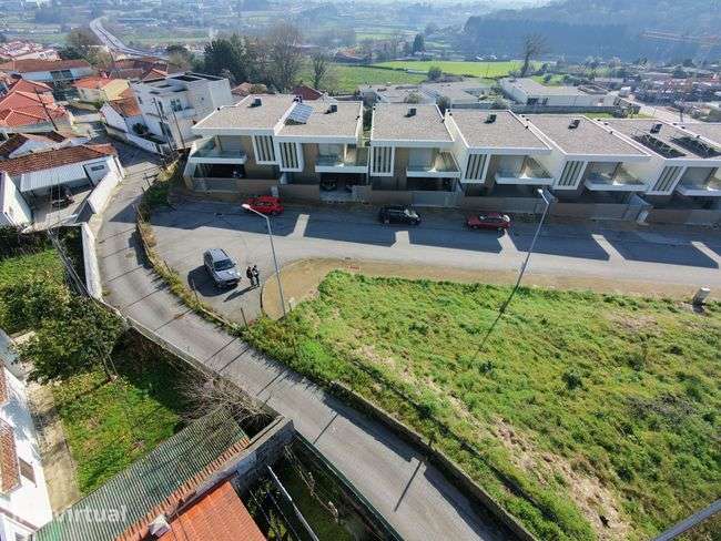 Fantástico terreno para venda em Vila Nova de Famalicão! - Grande imagem: 3/6