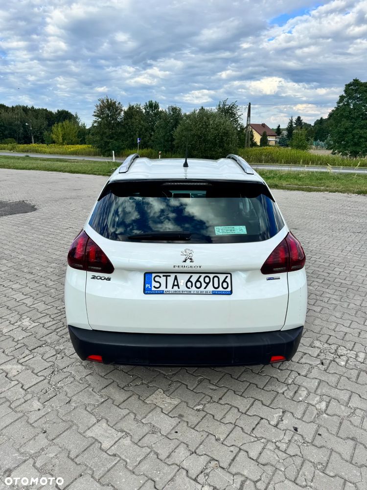 Peugeot 2008 1.2 Pure Tech Access EU6 - 6