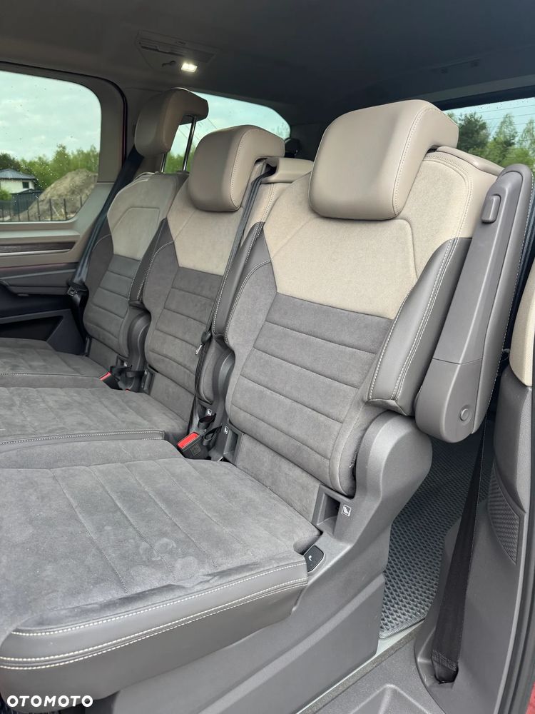 Volkswagen Multivan - 6