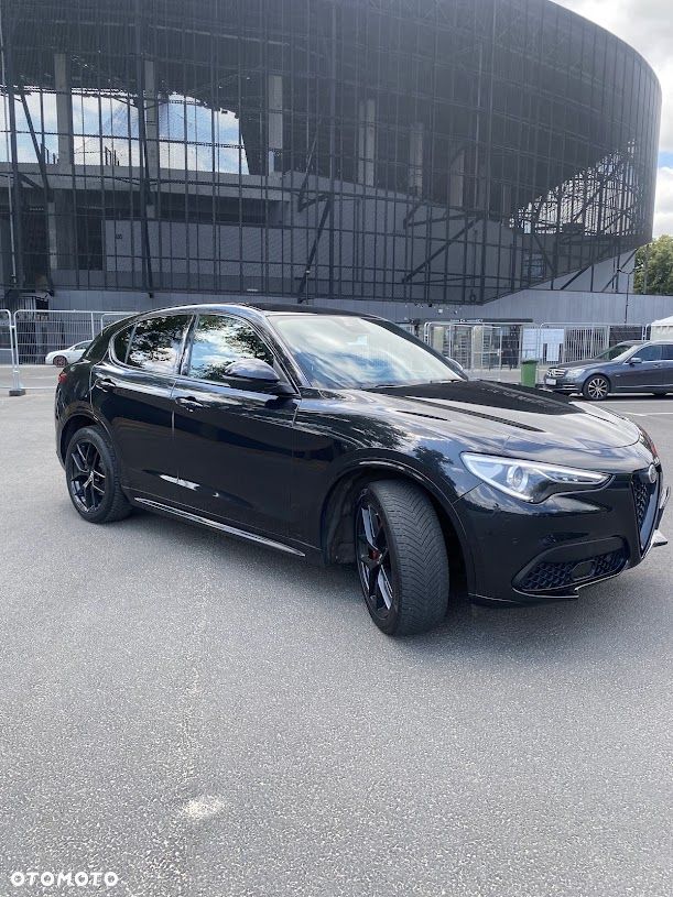 Alfa Romeo Stelvio 2.0 Turbo Veloce Q4 - 22