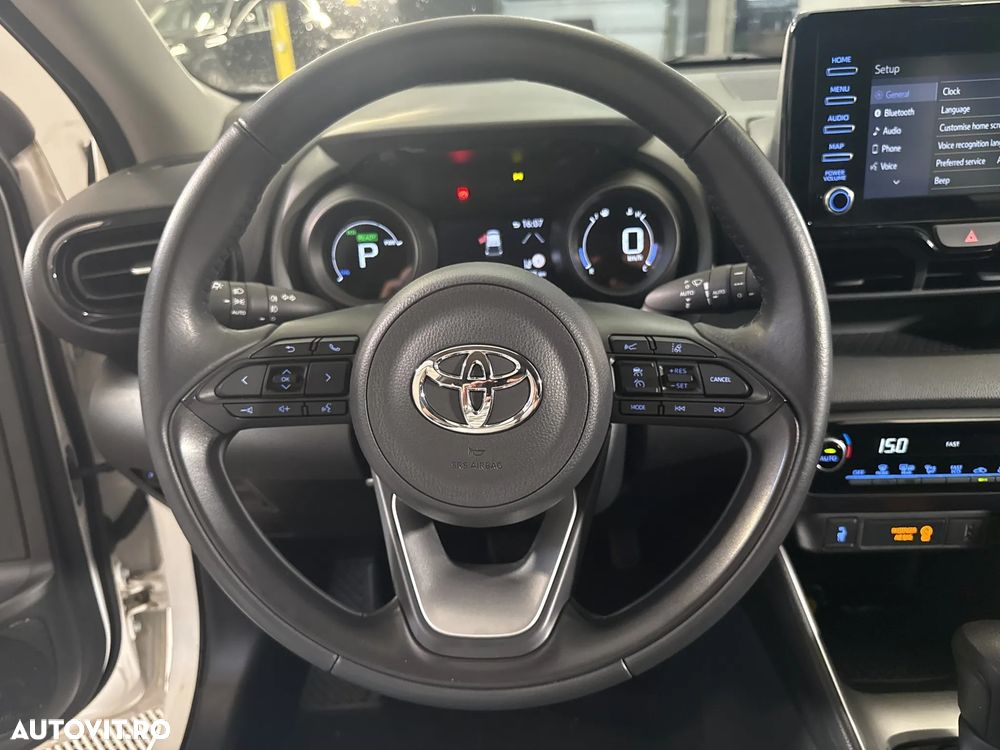 TOYOTA Yaris 2022 — imagine 16