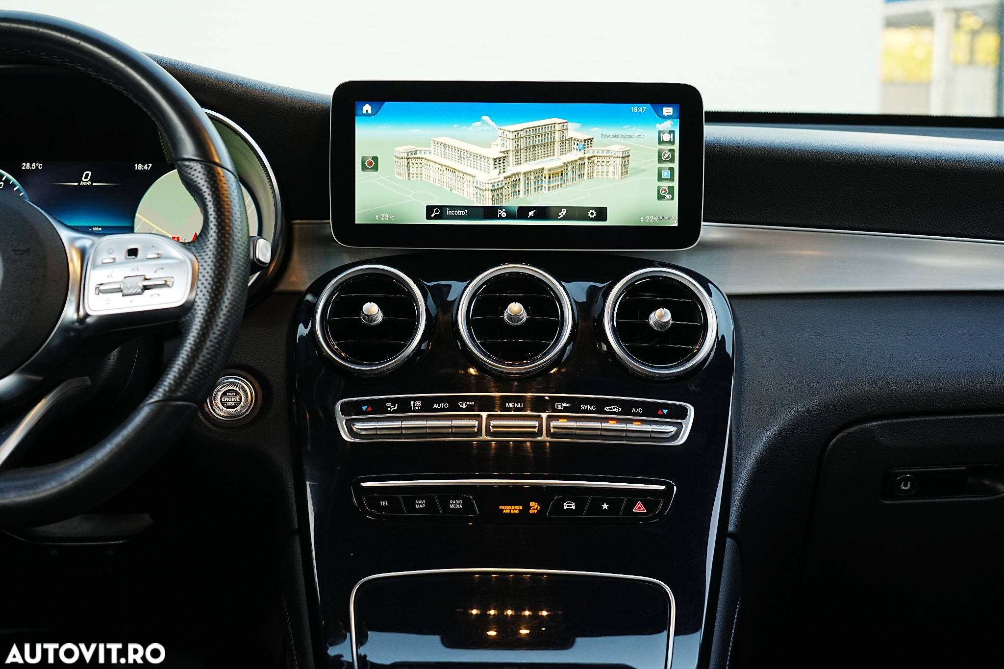 Mercedes-Benz GLC 220 d 4Matic 9G-TRONIC AMG Line Plus - 12
