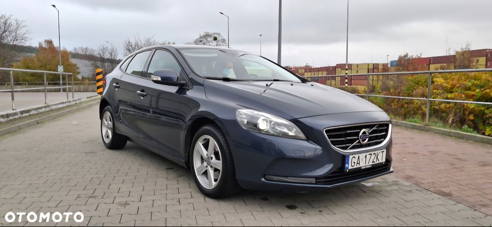 Volvo V40 T2 Kinetic - 4