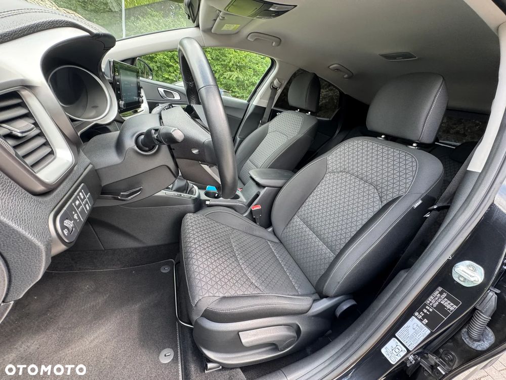 Kia XCeed 1.4 T-GDI L - 28