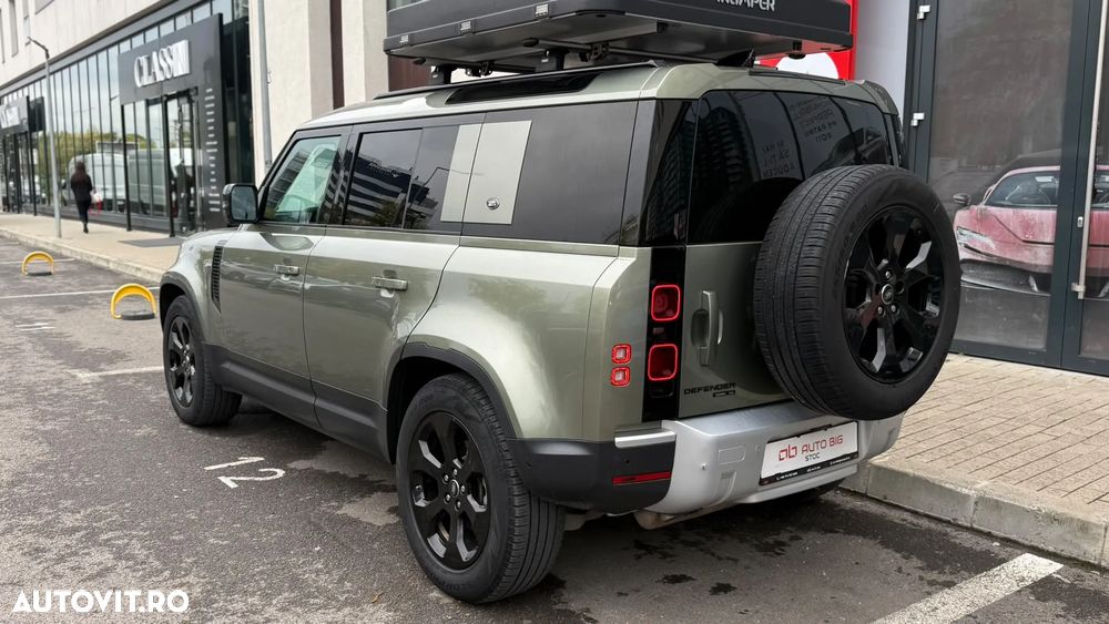 Land Rover Defender 110 2.0L D240 SE - 12