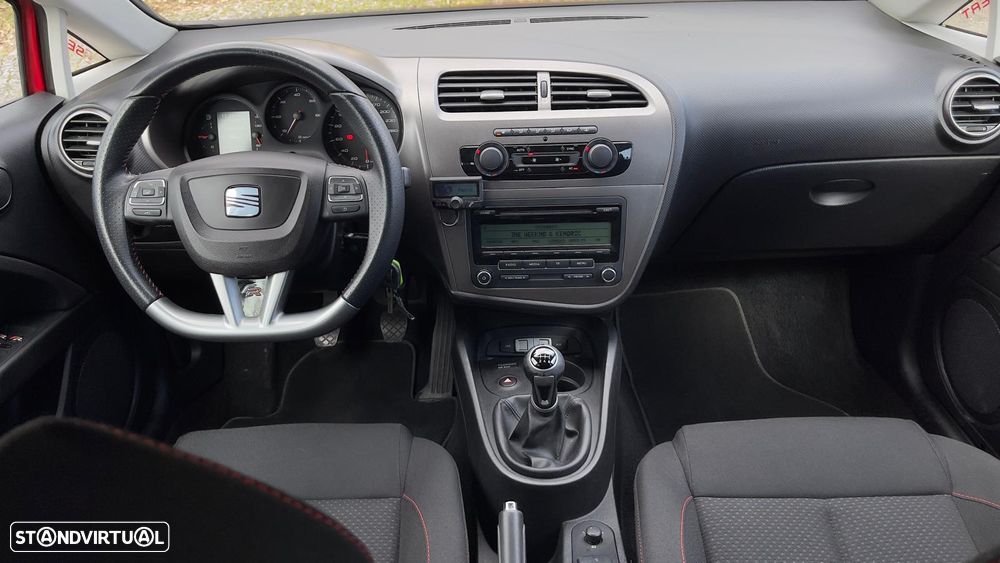 SEAT Leon 2.0 TDI DPF FR - 8