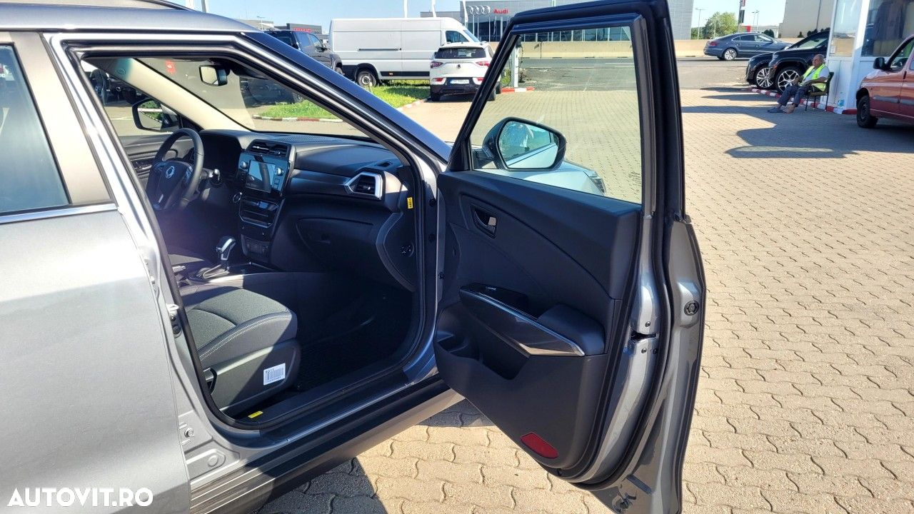 SsangYong Tivoli - 12