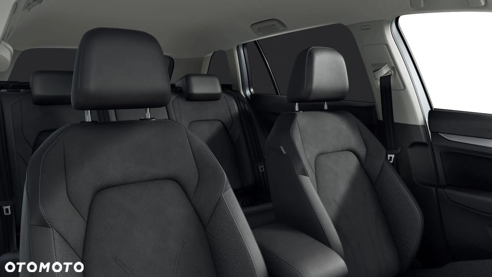 Volkswagen Golf VIII 1.5 TSI Life Plus - 9