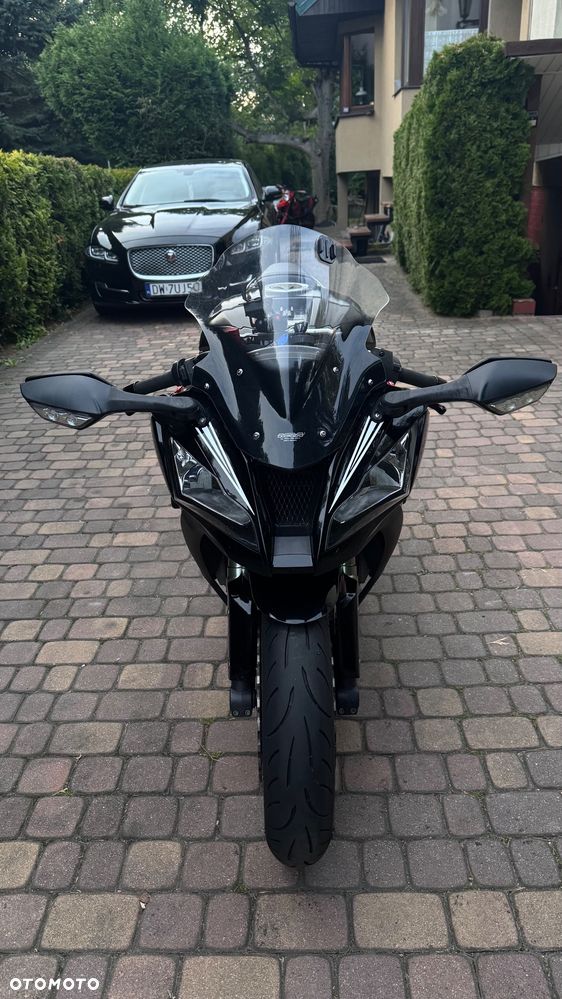 Kawasaki Ninja - 11