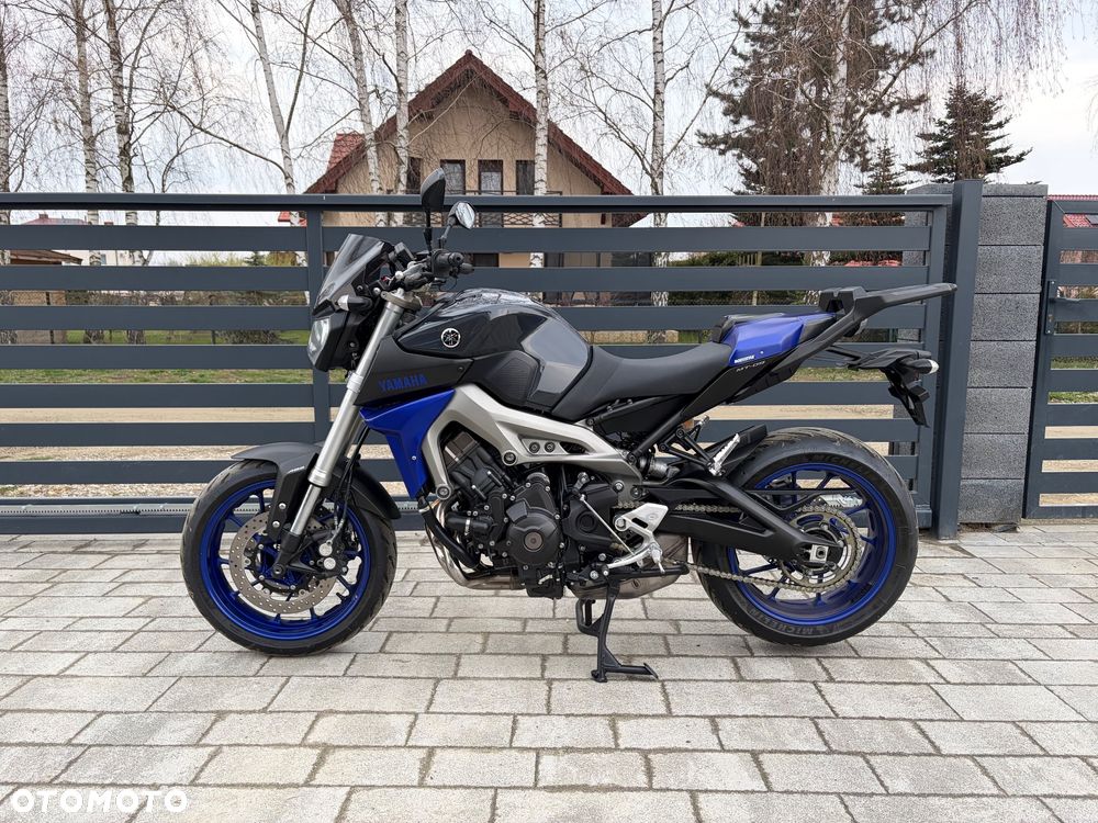 Yamaha MT - 2