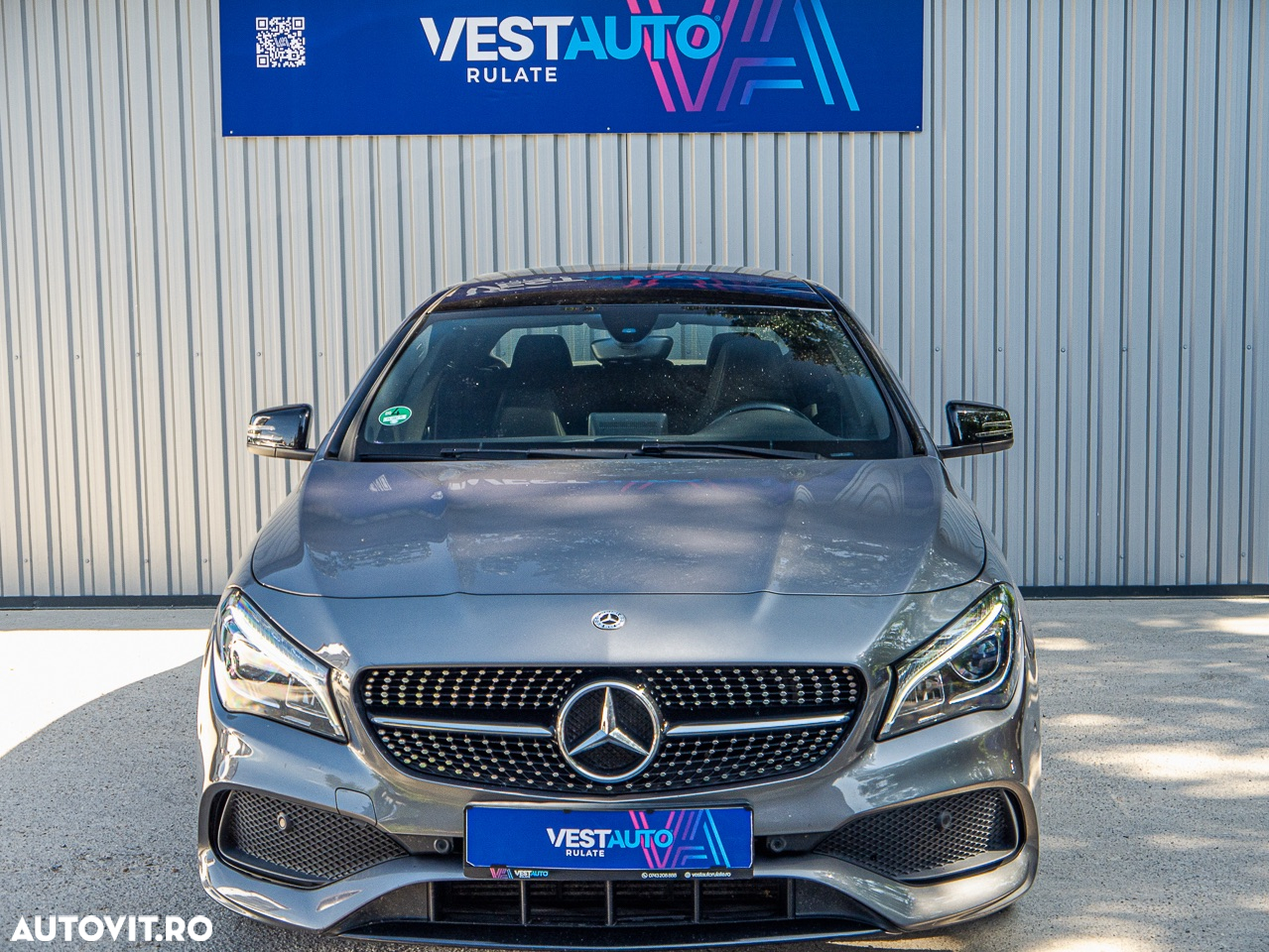 Mercedes-Benz CLA 180 7G-DCT AMG Line - 23
