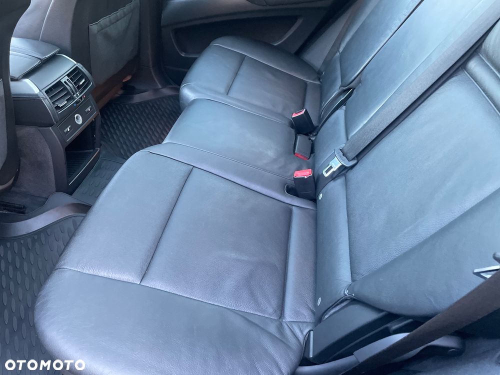 BMW X5 3.5d xDrive - 27